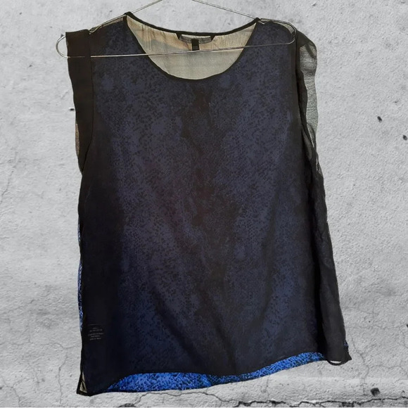 W118 by Walter Baker Blue Snake Print Sheer Back Top size Medium - Picture 2 of 5
